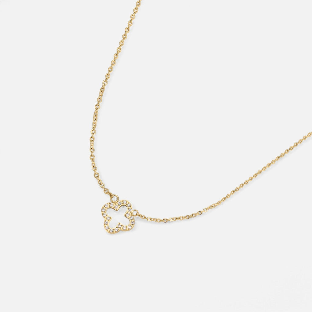 Luqro | Collier Pendentif Trèfle Pavé Doré pour Femmes
