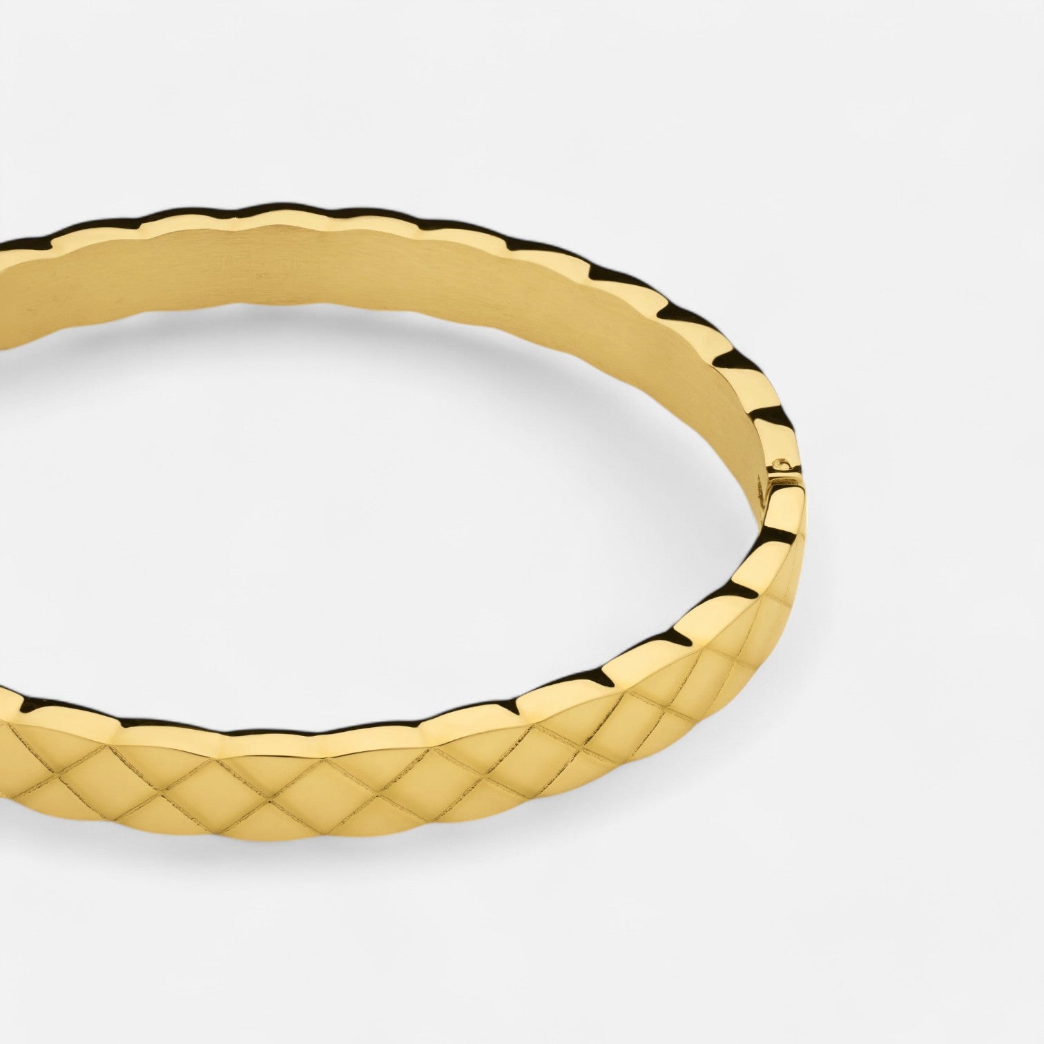 Luqro | Bracelet Bangle Doré Intemporel pour Femmes